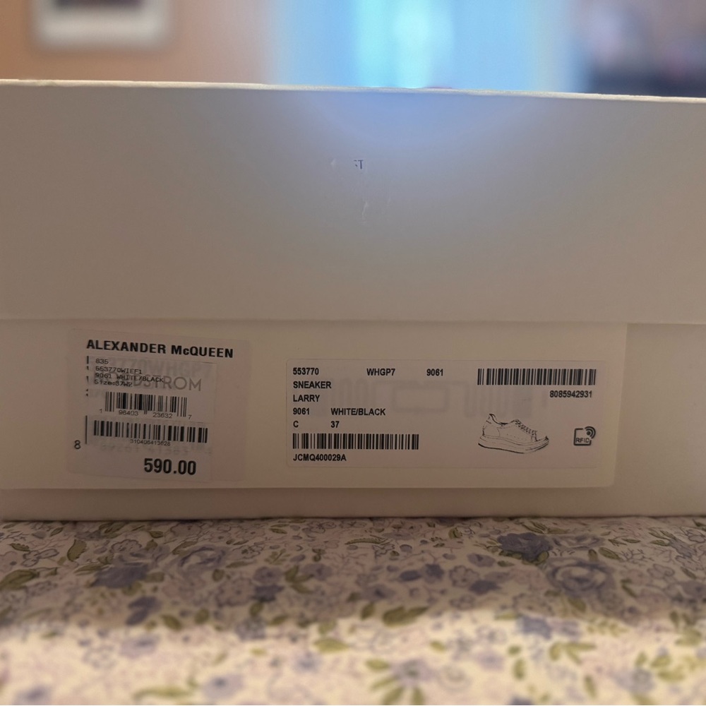 Alexander McQueen White Box with Black Labeling